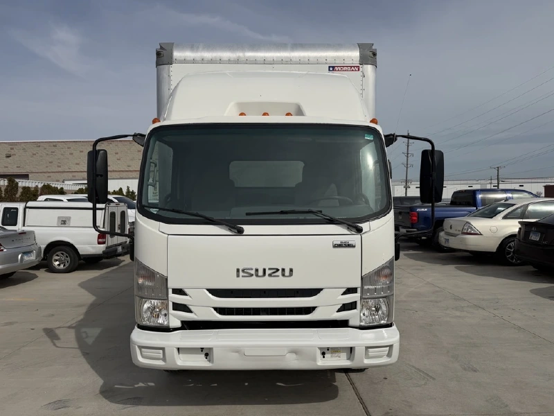 2021 ISUZU NPR XD