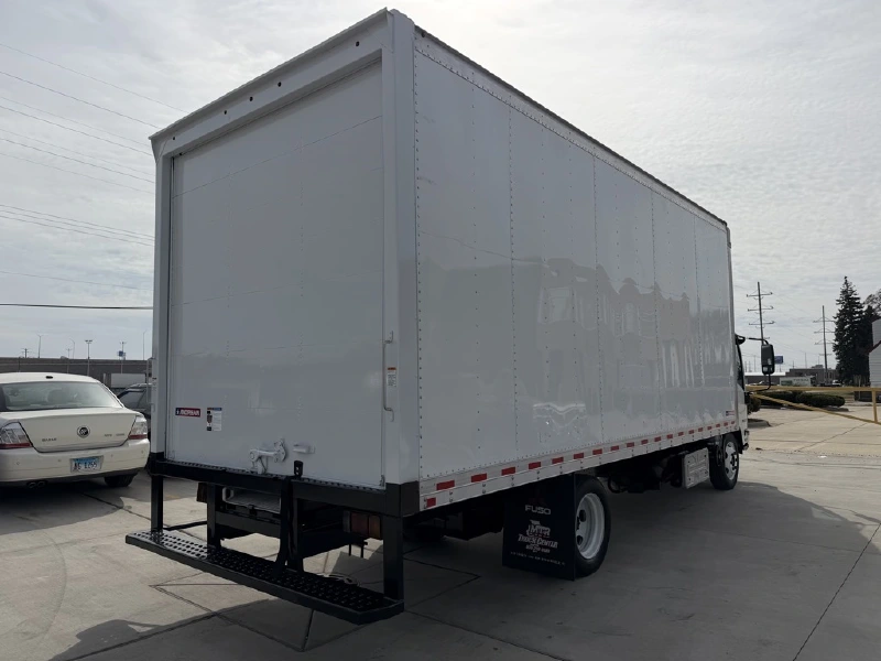 2021 ISUZU NPR XD