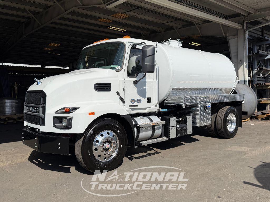 2025 MACK MD7 in Hialeah, FL