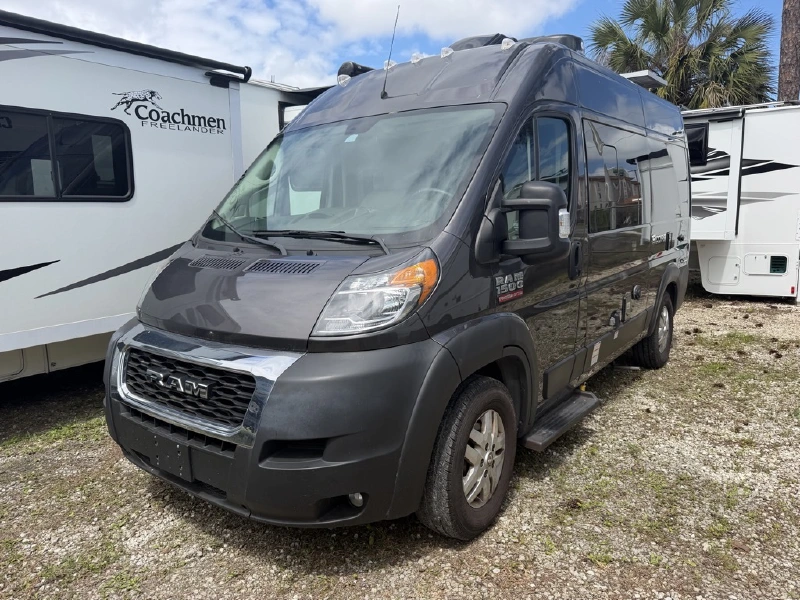 2022 THOR MOTOR COACH