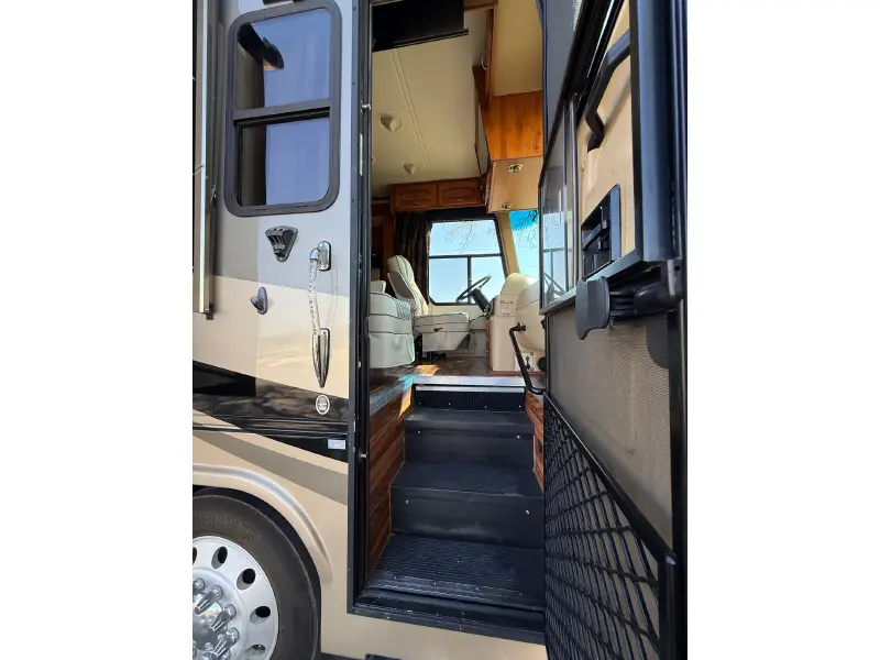 2007 HOLIDAY RAMBLER NEPTUNE 36PBQ