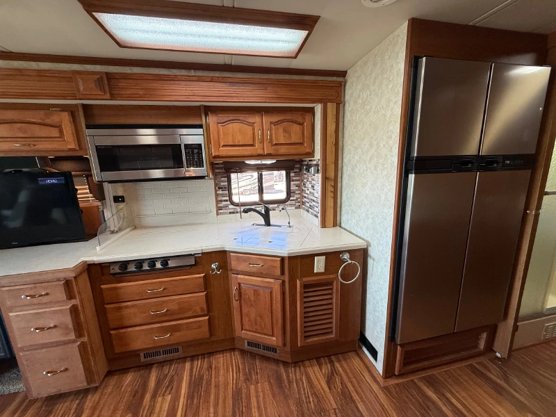2007 HOLIDAY RAMBLER NEPTUNE 36PBQ