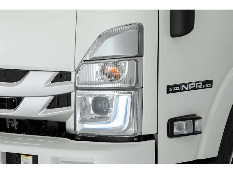 2026 ISUZU NPR HD GAS