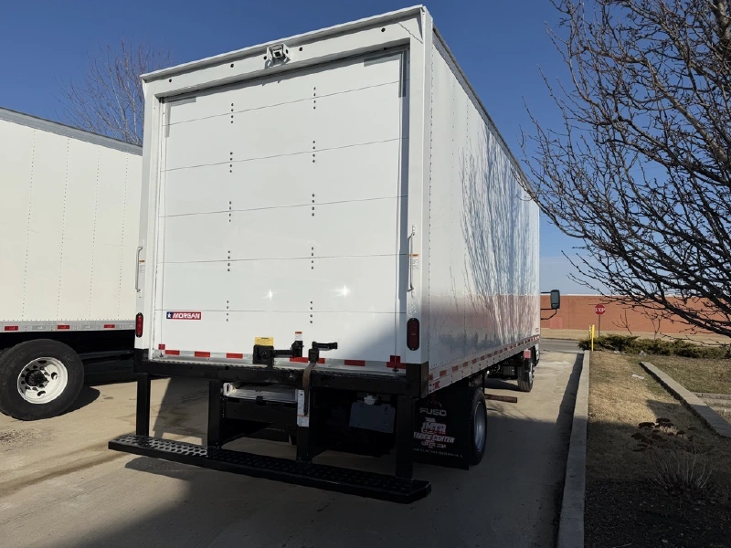 2020 MITSUBISHI FUSO FE