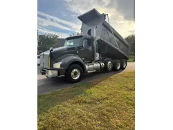 2017 KENWORTH T880