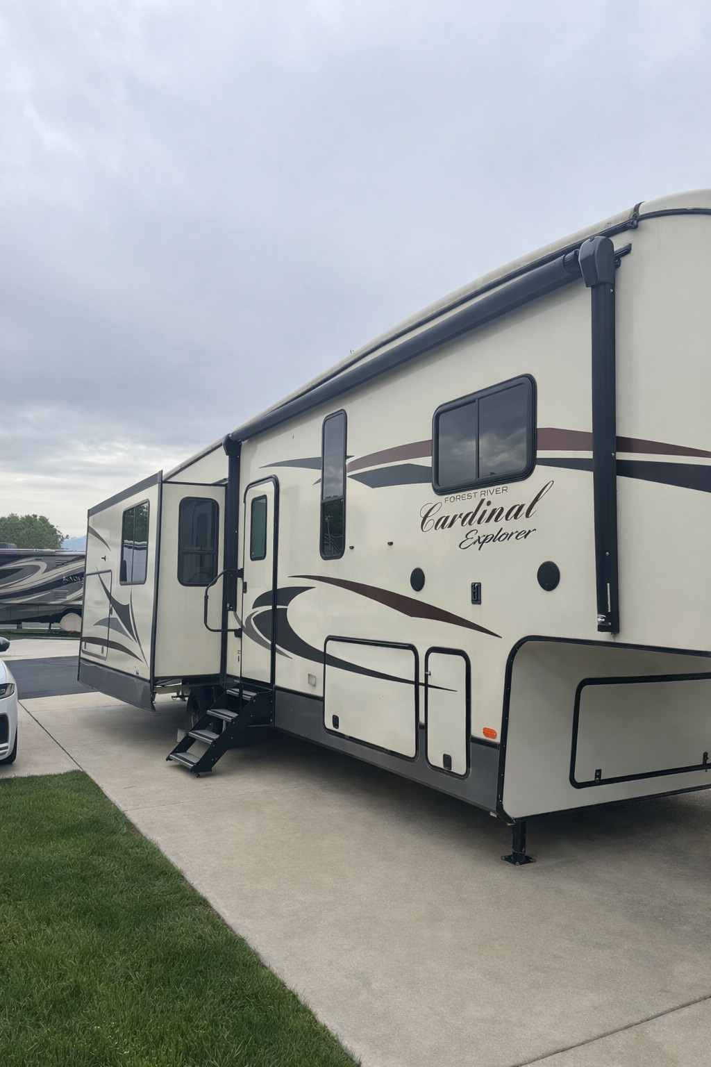 2019 Forest River CARDINAL EXPLORER 322DS RV