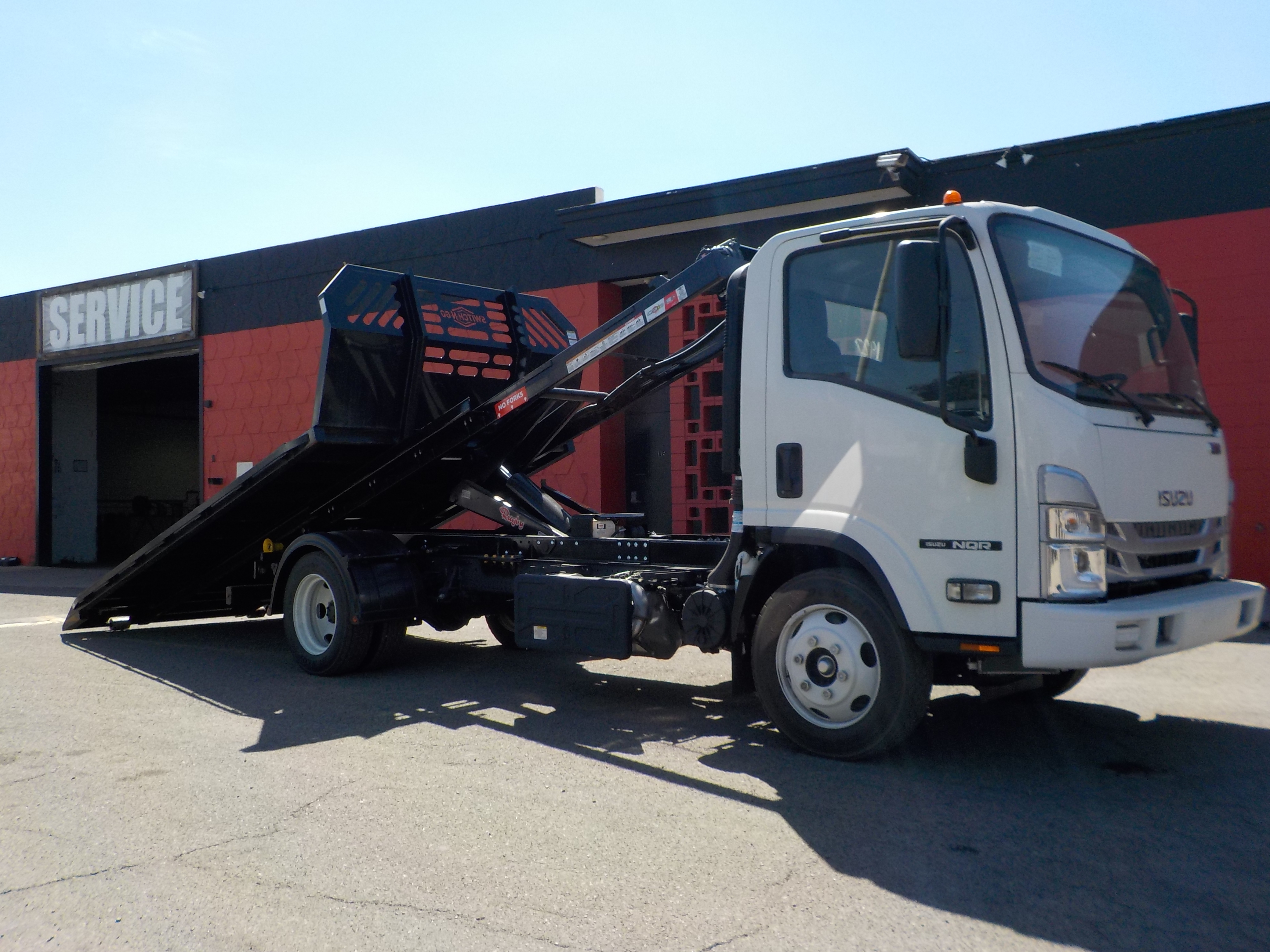 2024 ISUZU NQR in Corona, CA