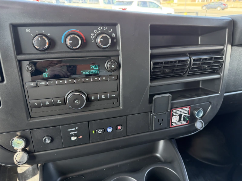 2026 GMC SAVANA CUTAWAY 3500 V8 GAS
