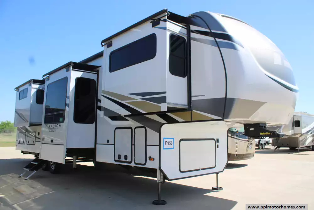 2021 Alliance Rv Paradigm 385FL in cleburne TX