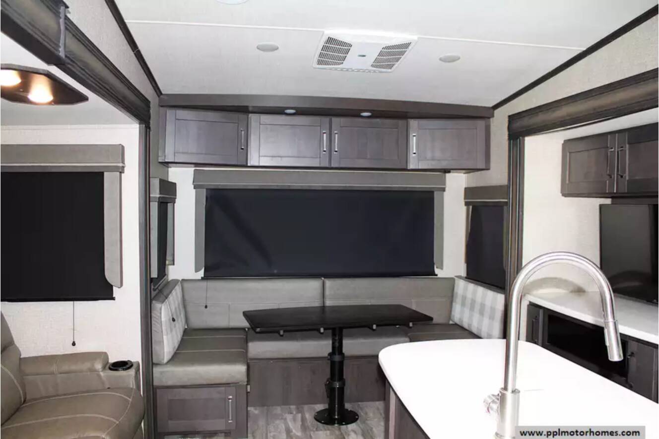 A photo of this 2022 Grand Design Reflection 31MB