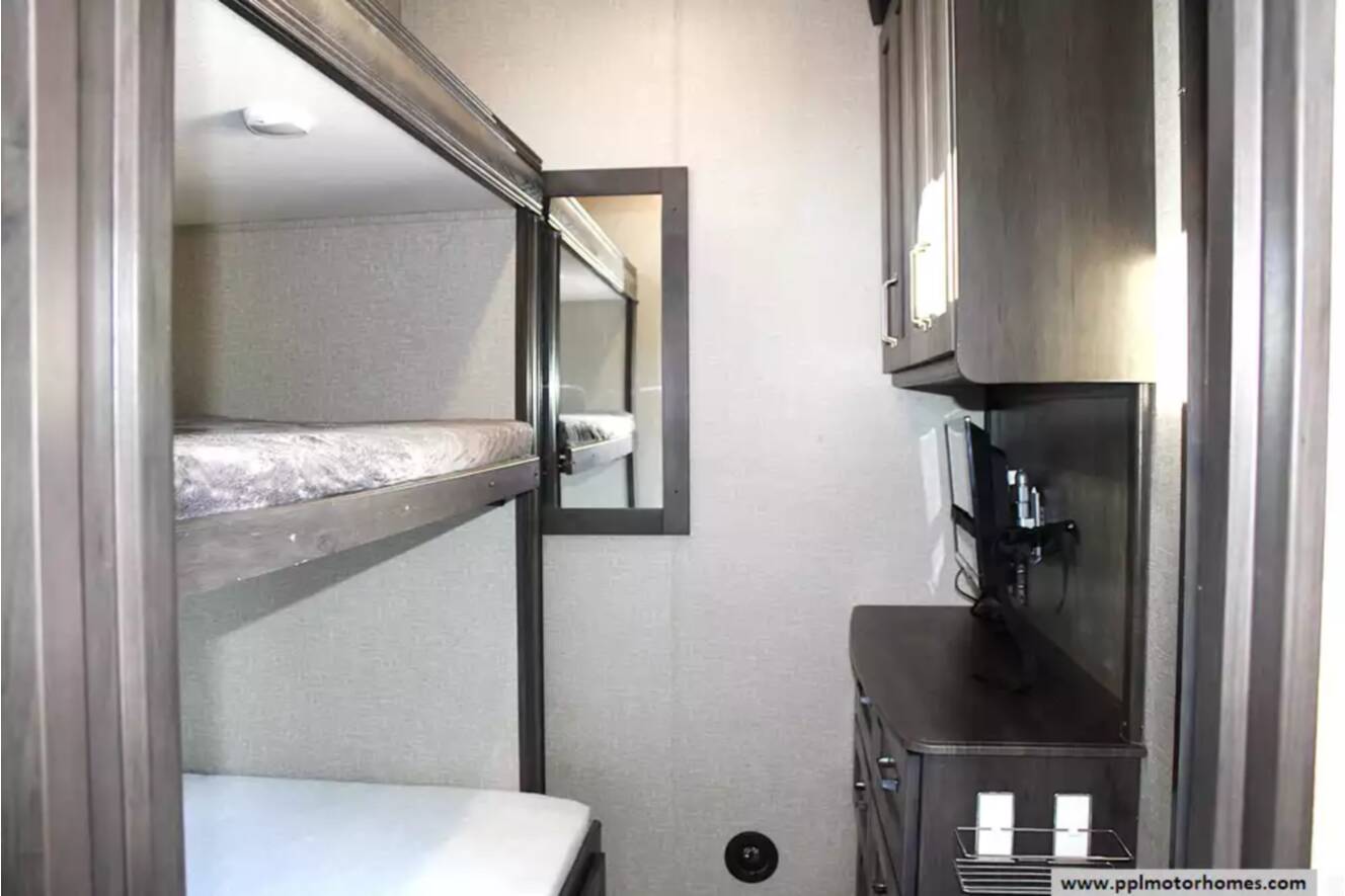 A photo of this 2022 Grand Design Reflection 31MB