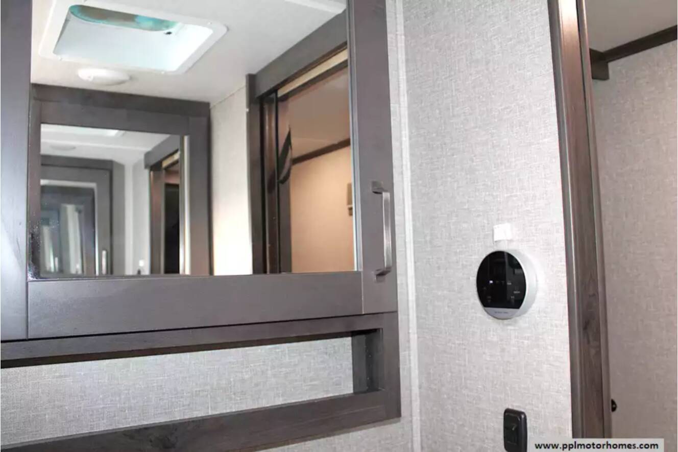 A photo of this 2022 Grand Design Reflection 31MB