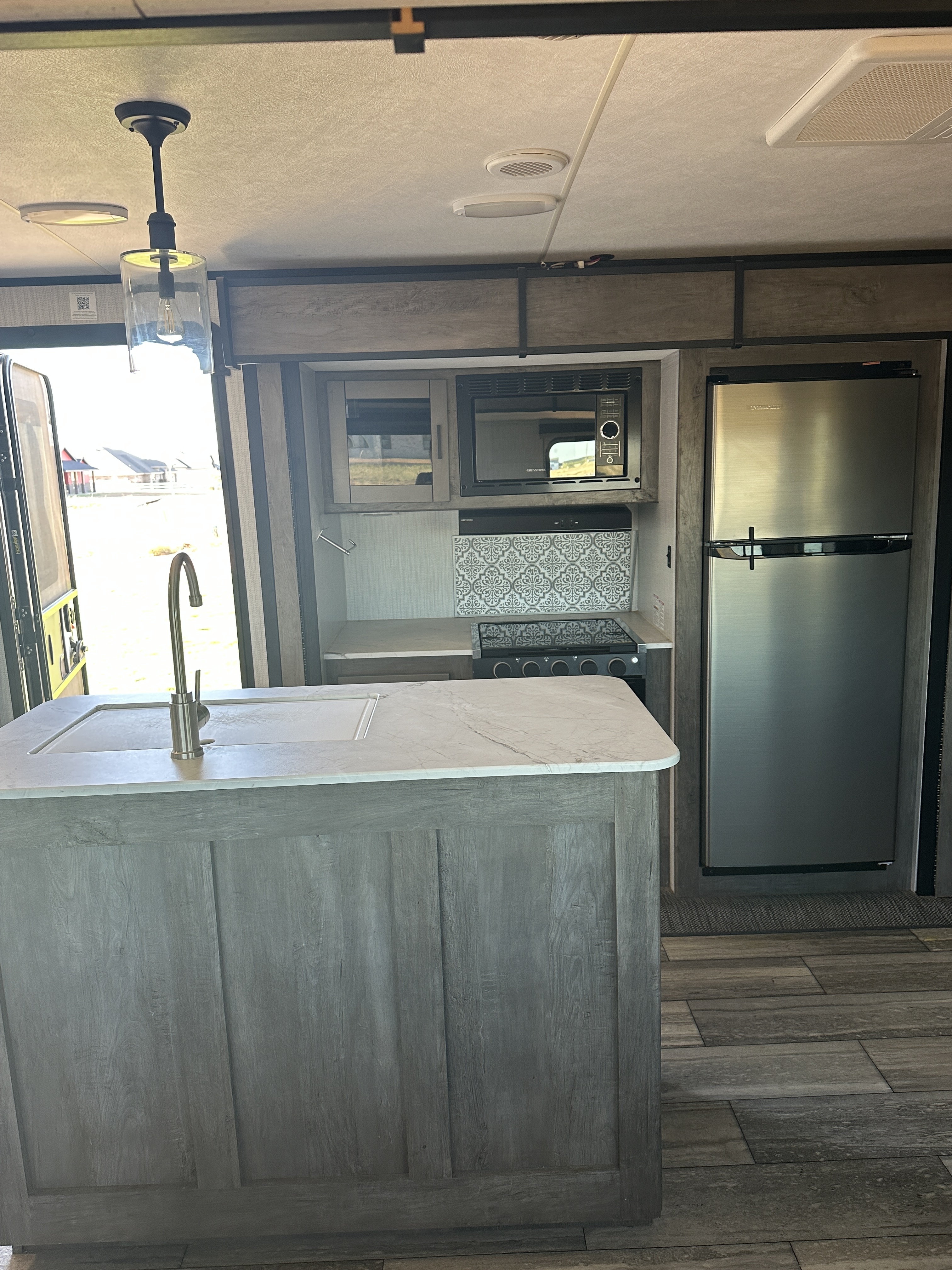 2021 Heartland NORTH TRAIL ULTRA LITE NT 33BHDS in midland TX