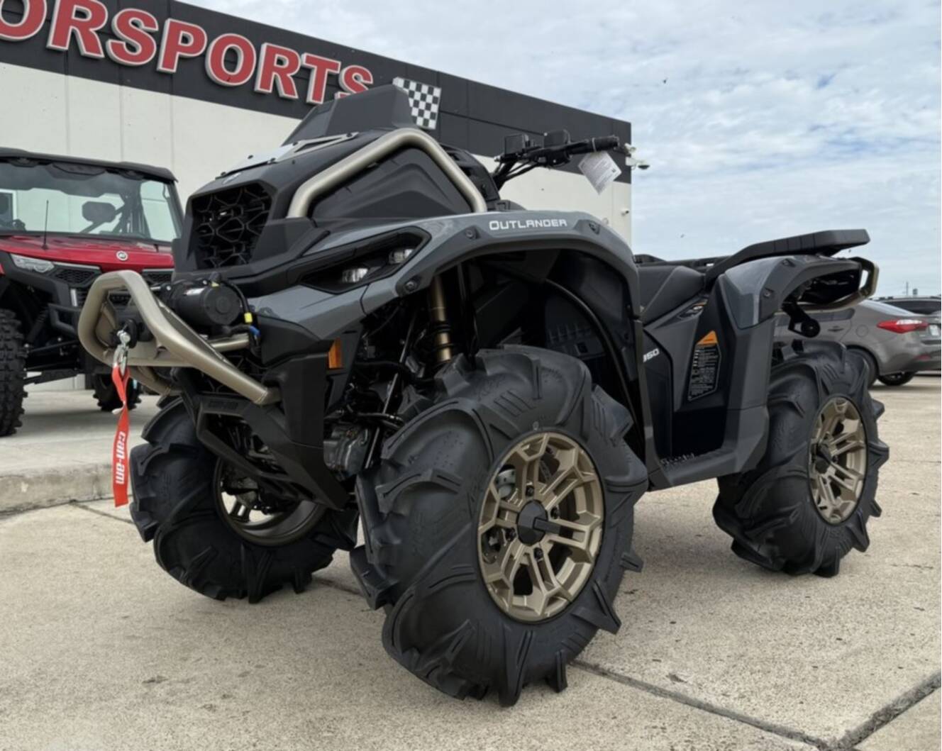 A photo of this 2026 Can-Am Outlander X mr 850
