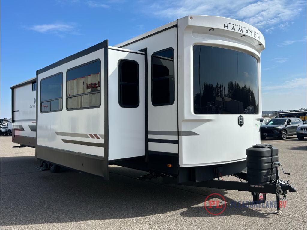 2026 Crossroads Rv Hampton 372FDB in st. cloud MN