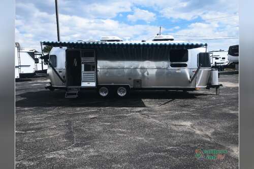 2022 Airstream International 27FBQUEEN in collinsville IL