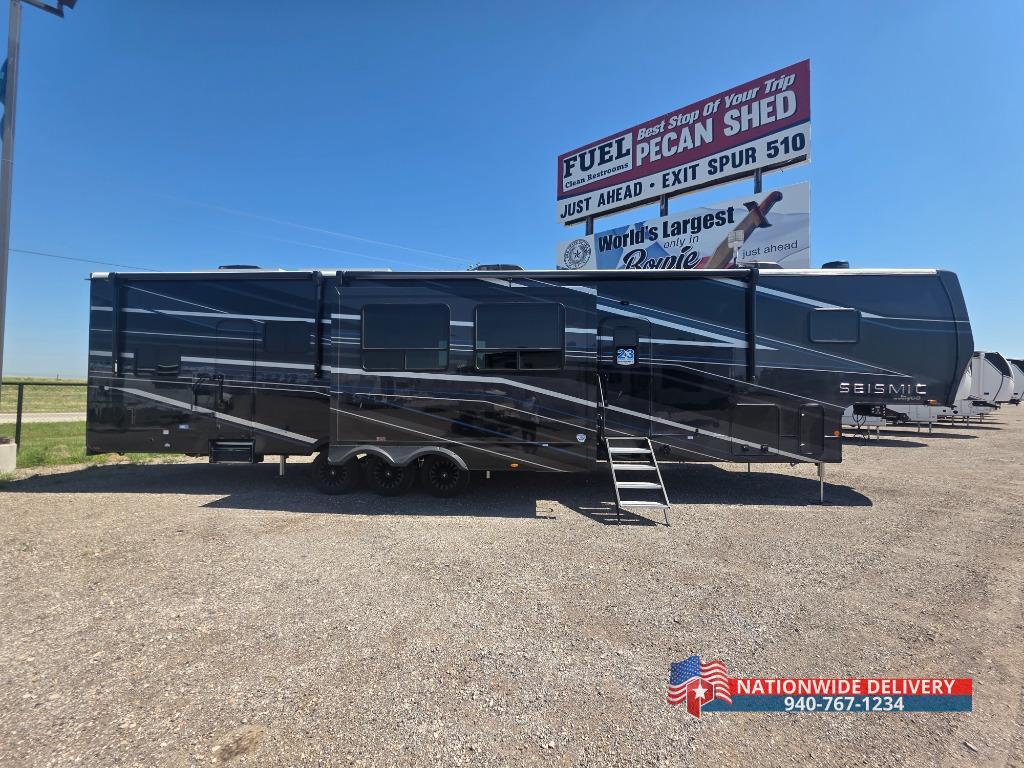 2026 Jayco Seismic 395 in jolly TX