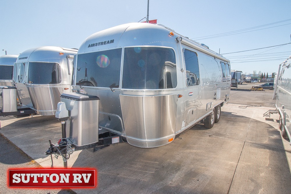 2018 Airstream International Signature 25FB Twin in eugene OR