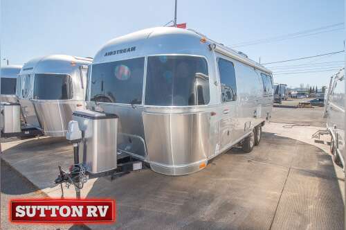 2018 Airstream International Signature 25FB Twin in eugene OR