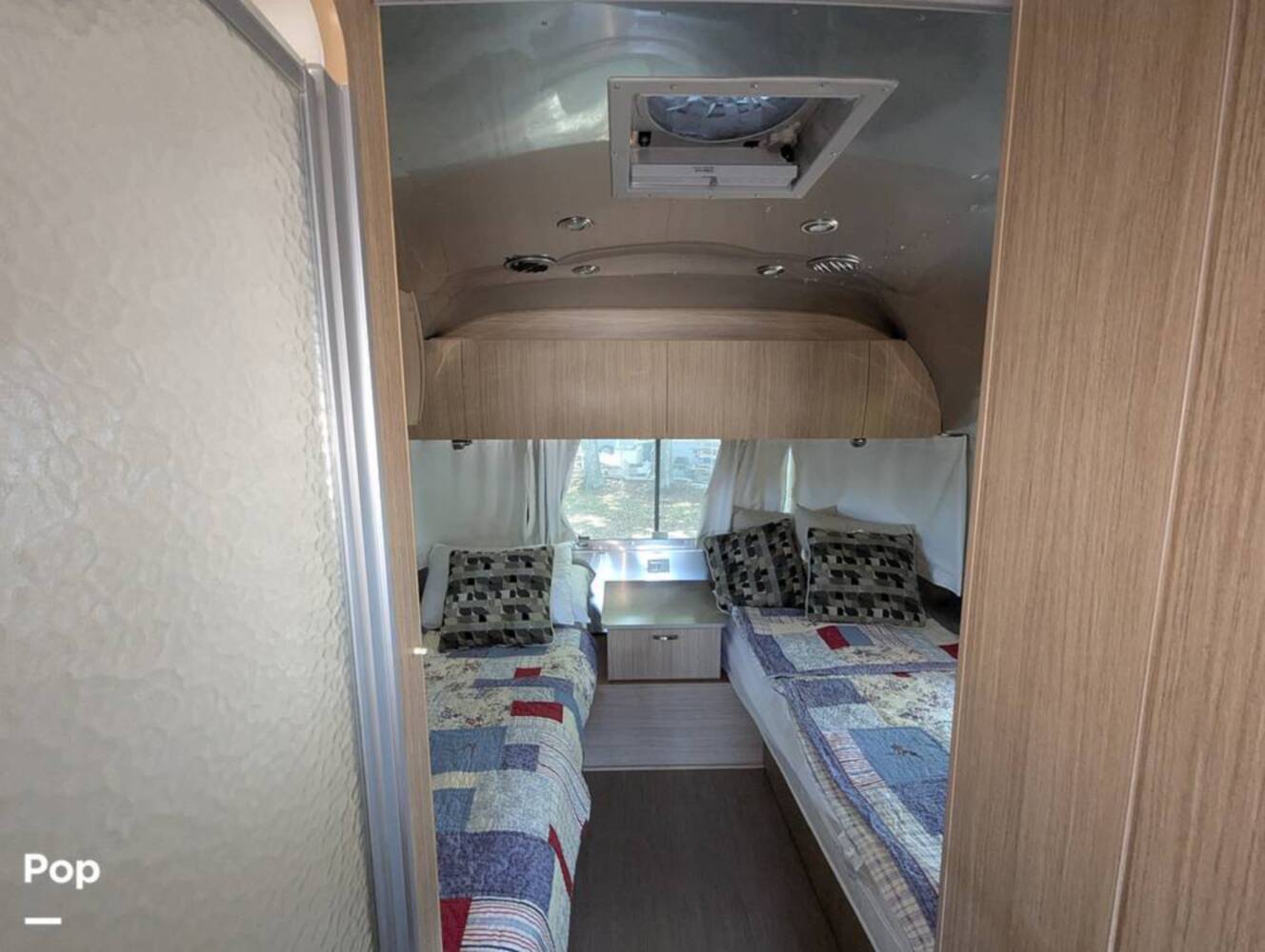 A photo of this 2020 Airstream Flying Cloud 27FB Twin