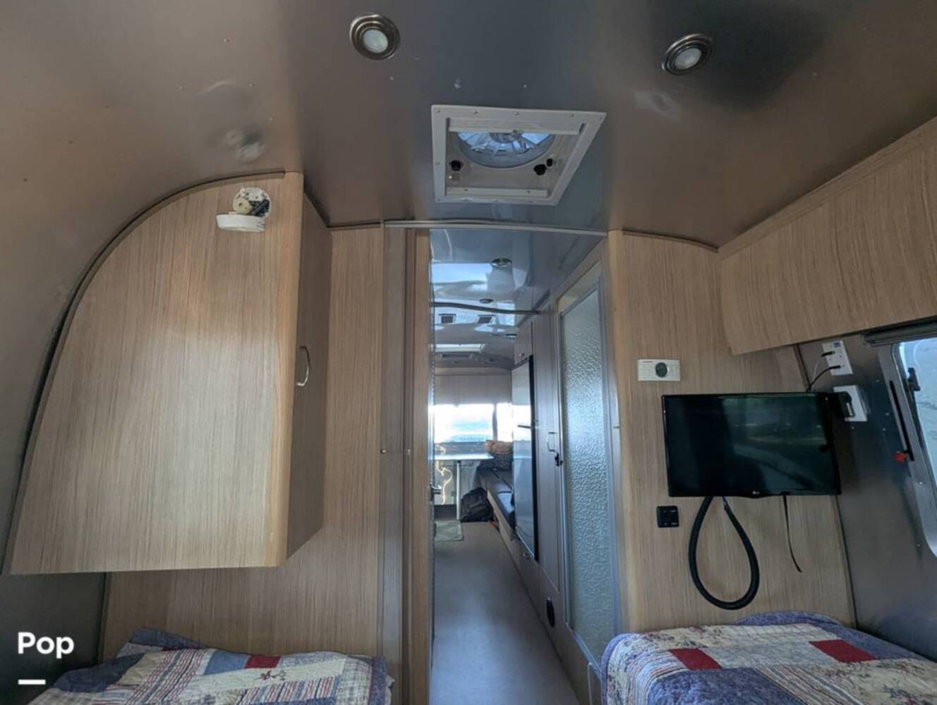 A photo of this 2020 Airstream Flying Cloud 27FB Twin