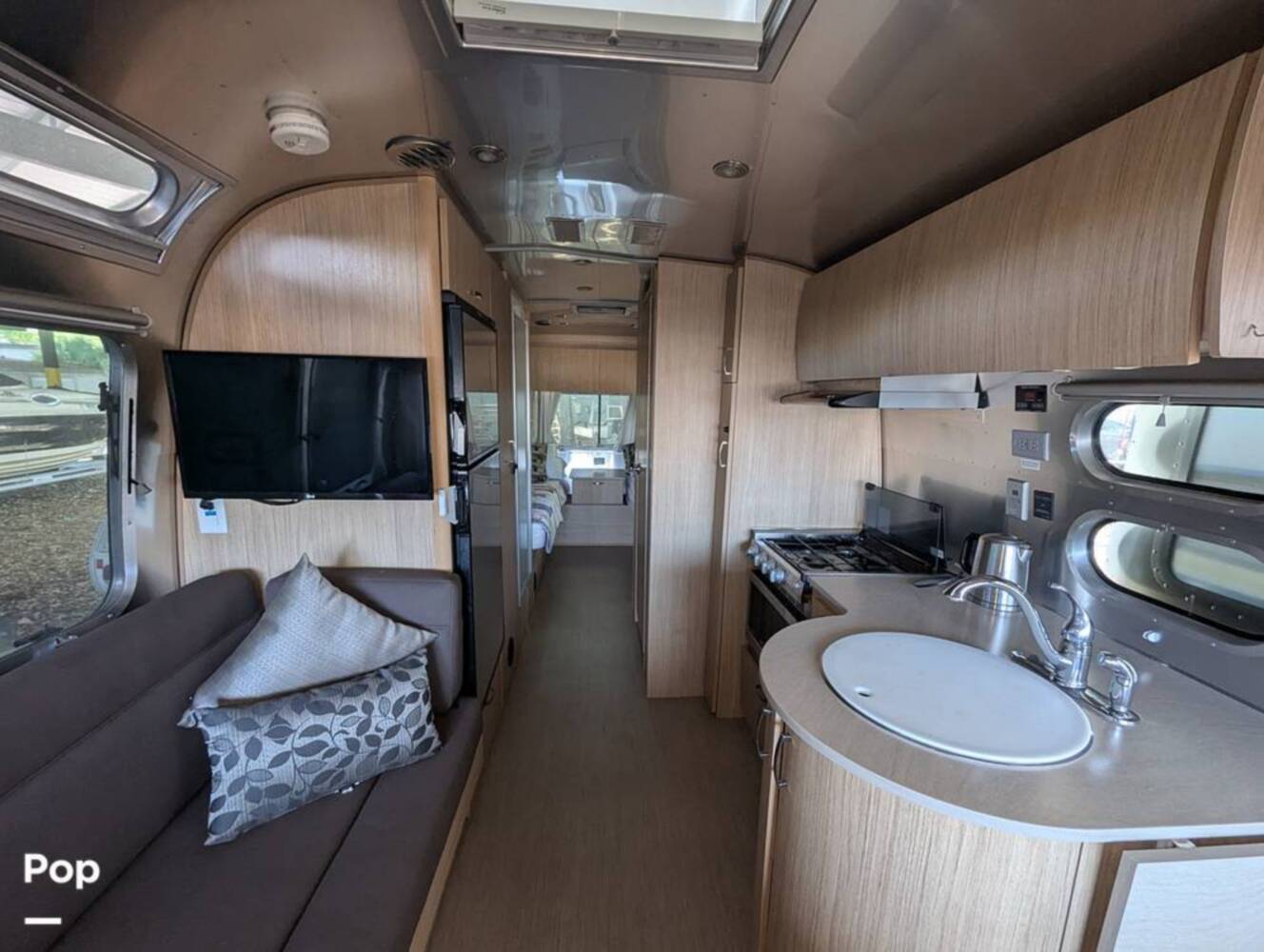 A photo of this 2020 Airstream Flying Cloud 27FB Twin