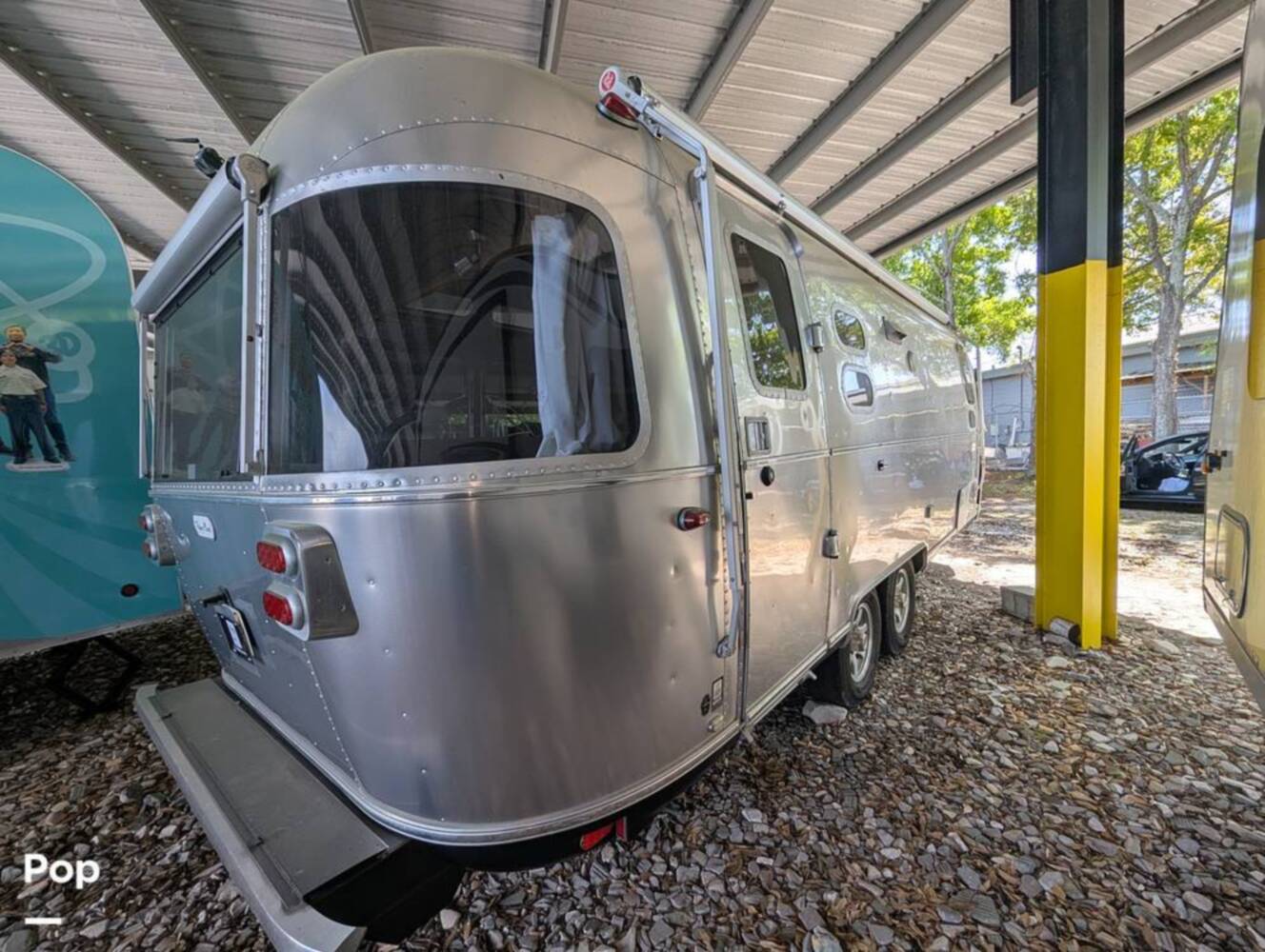 A photo of this 2020 Airstream Flying Cloud 27FB Twin