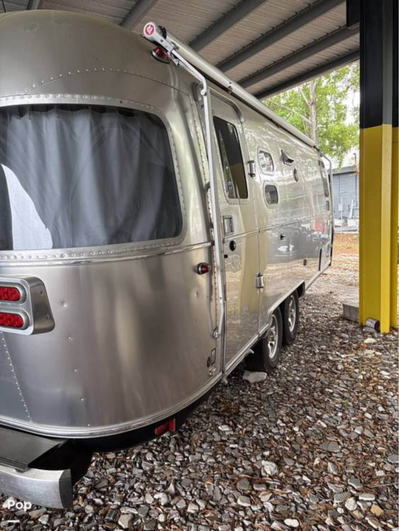 A photo of this 2020 Airstream Flying Cloud 27FB Twin
