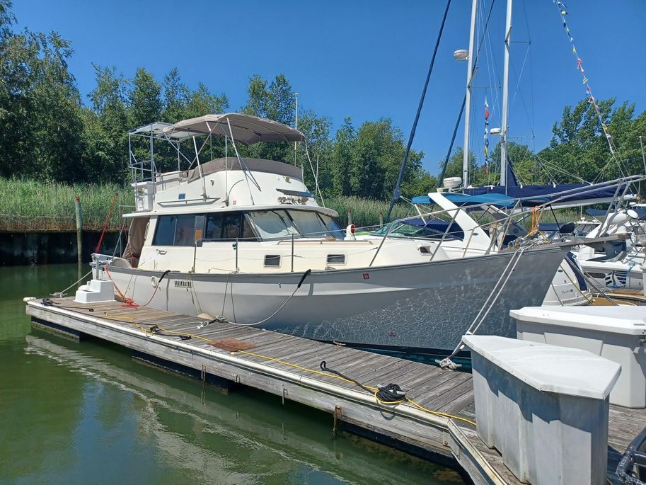 1979 Mainship 34 Mark I in rye NY