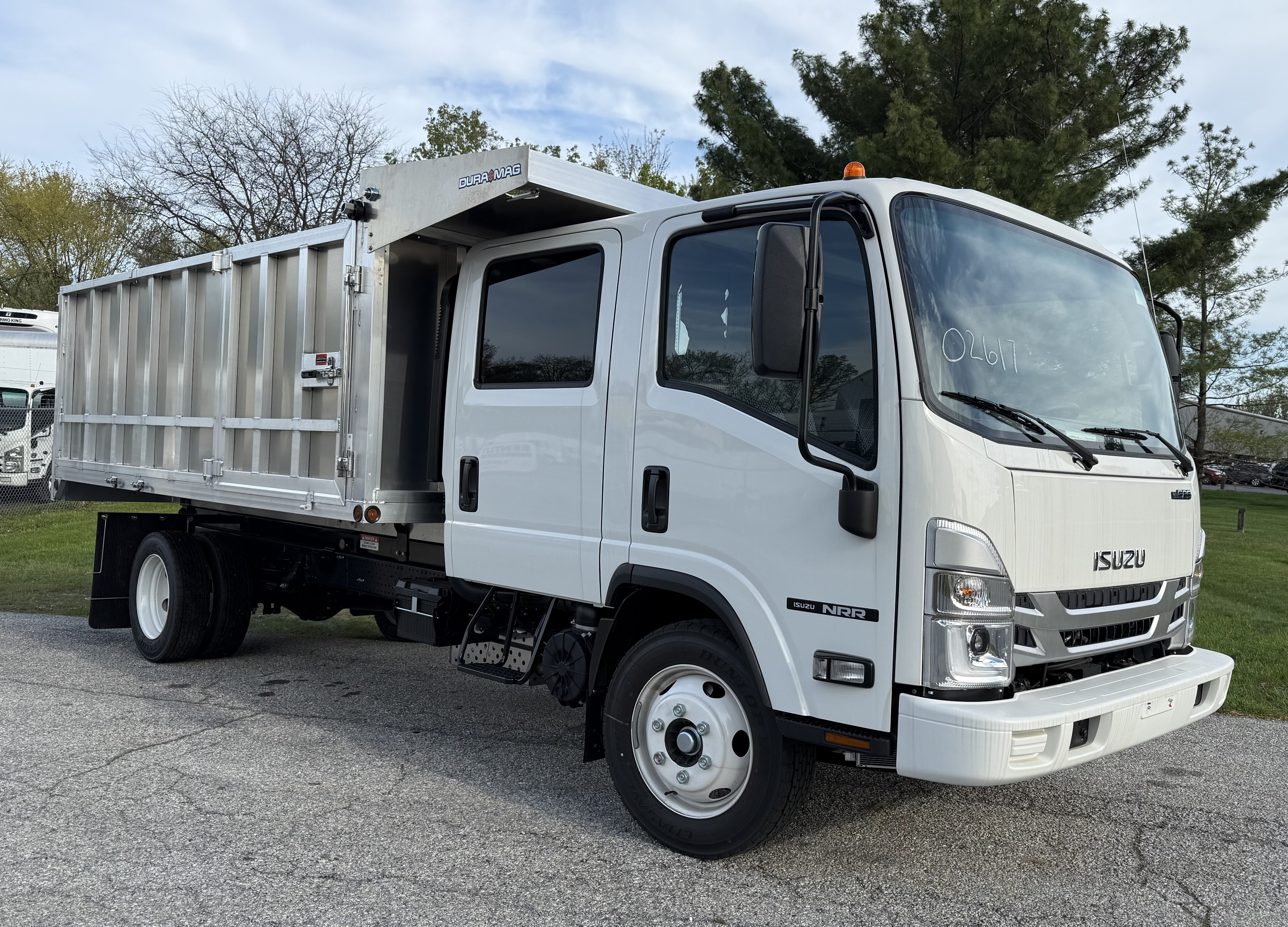 2025 ISUZU NRR Gas in Philadelphia, PA