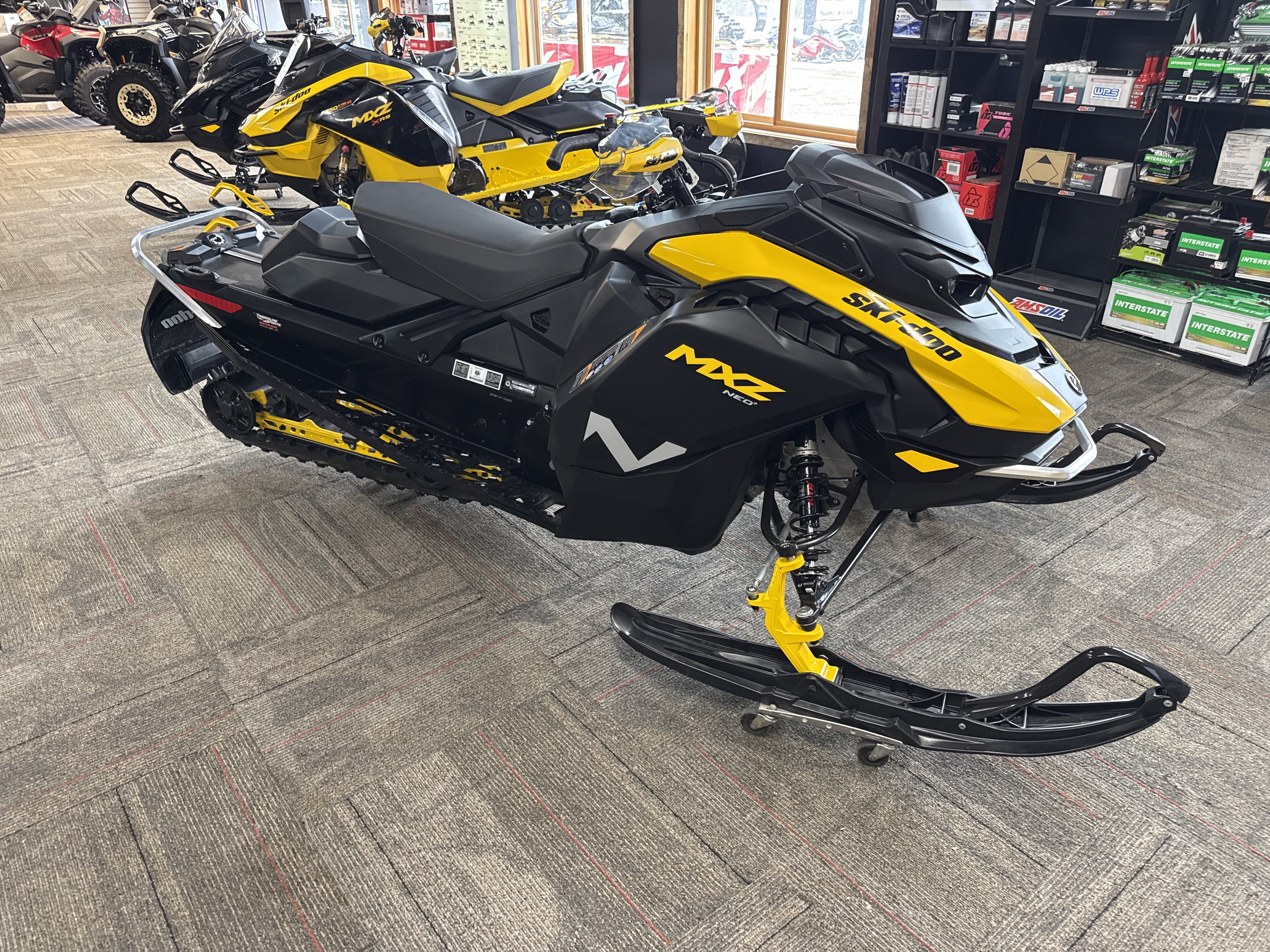 2026 Ski-Doo MXZ NEO+ 600 EFI ES RipSaw 1.25 BASE in bergland MI
