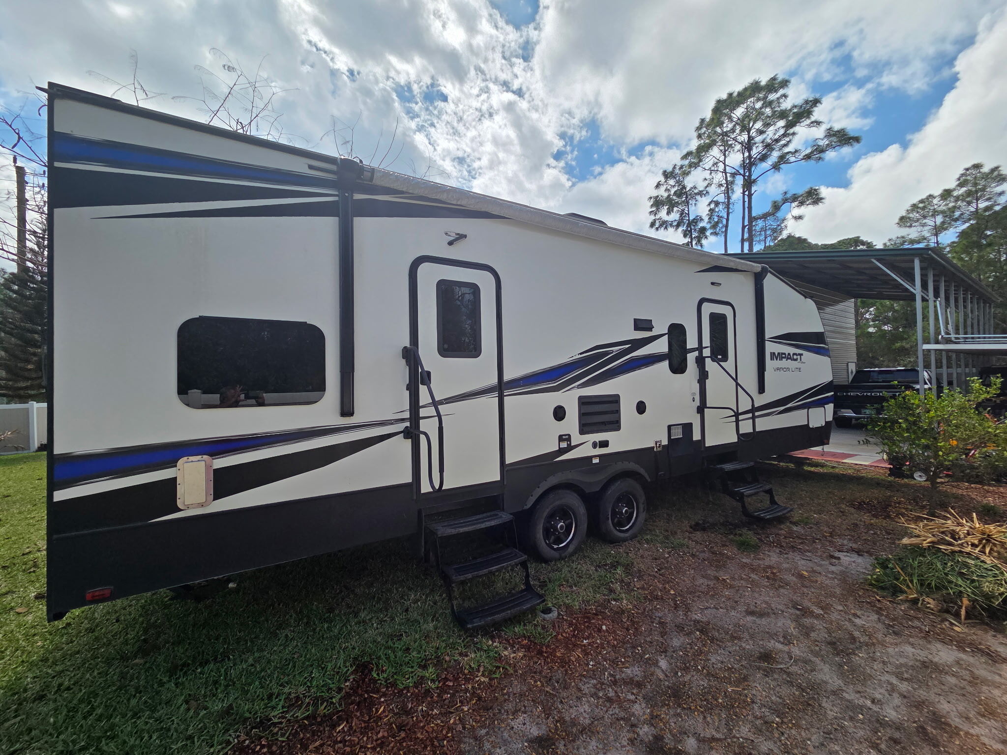 2018 Keystone IMPACT VAPOR LITE 29V RV