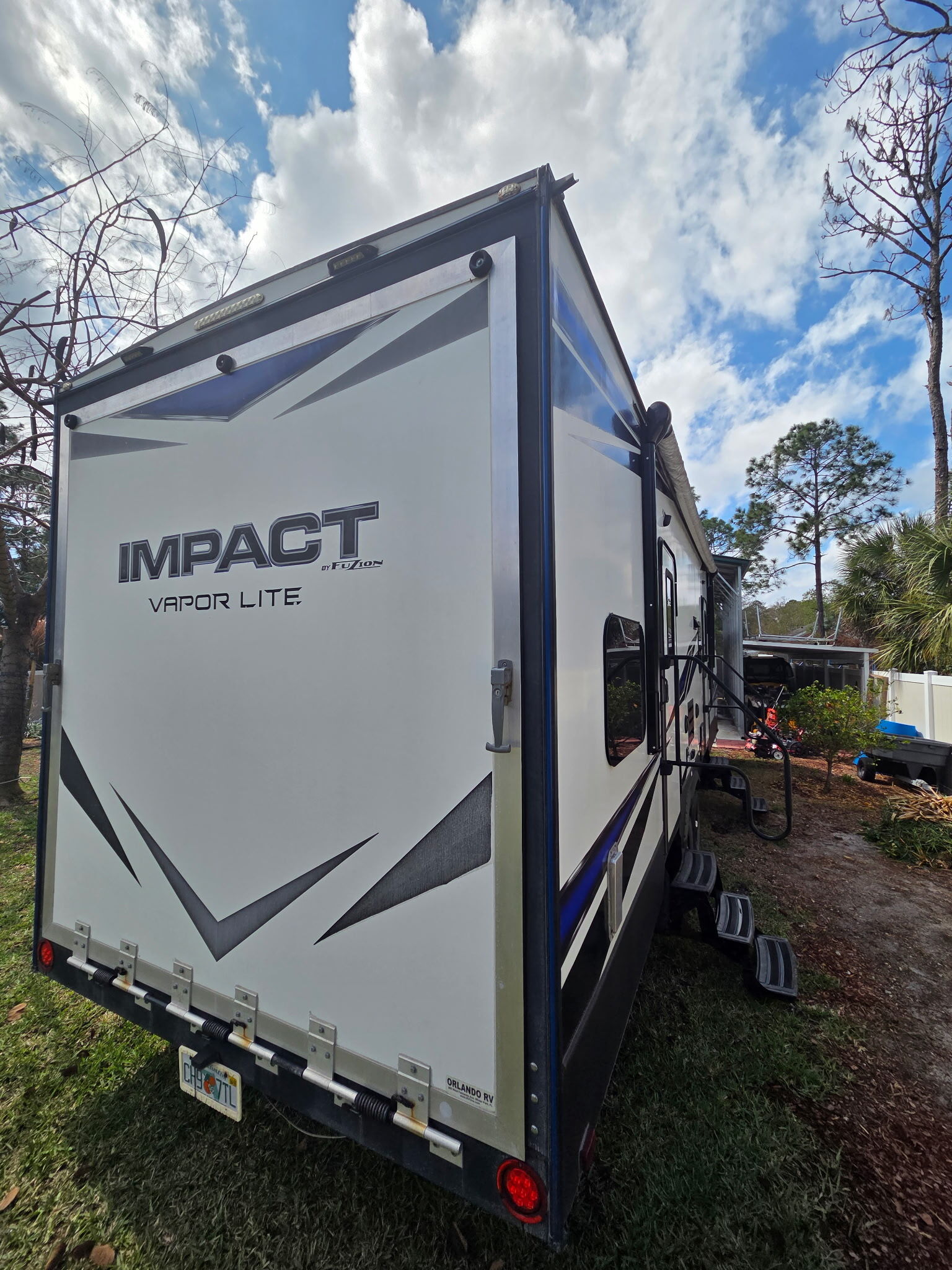 2018 Keystone IMPACT VAPOR LITE 29V in palm bay FL