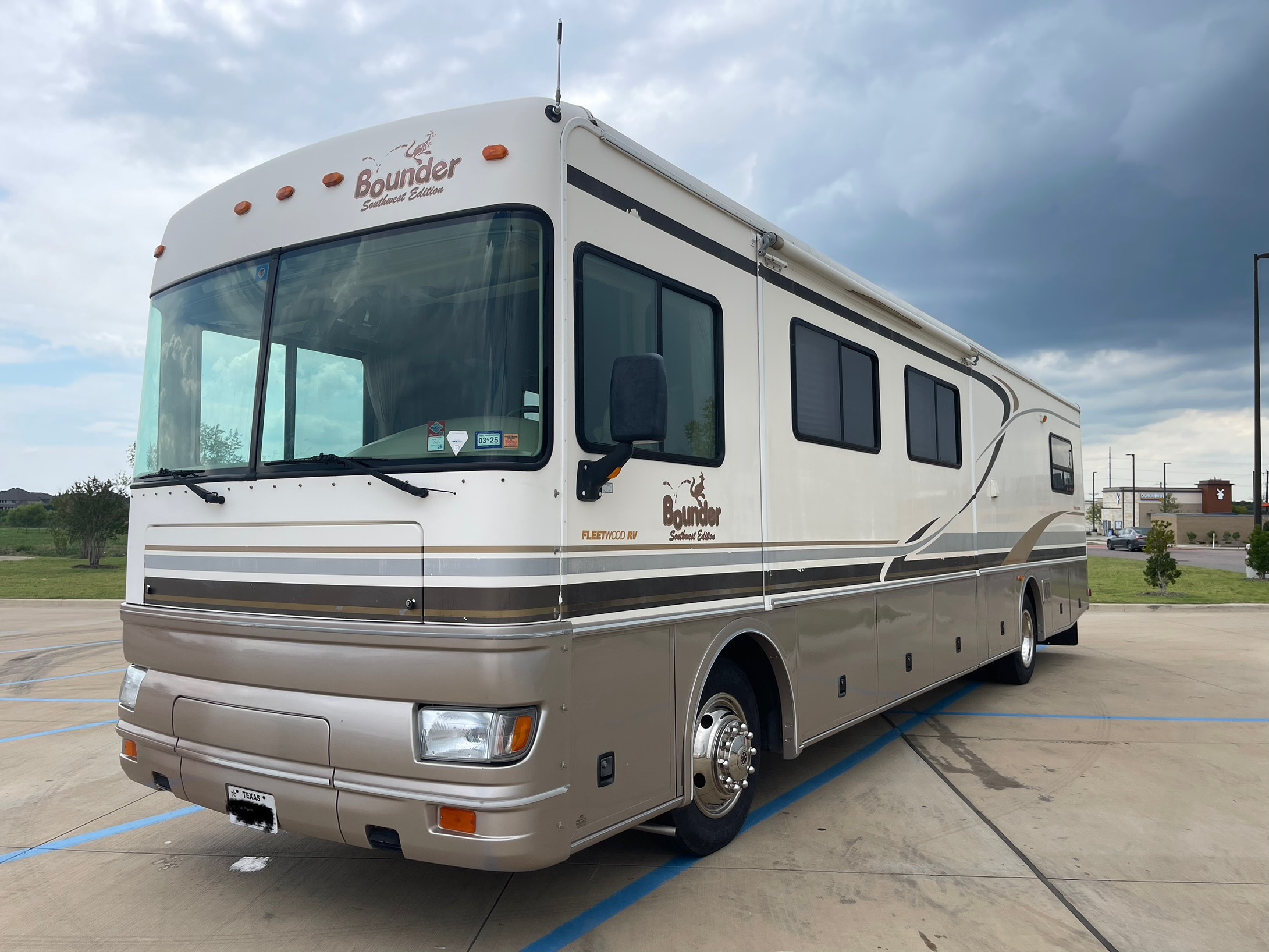 Fleetwood Bounder Diesel RVs For Sale - RV Trader