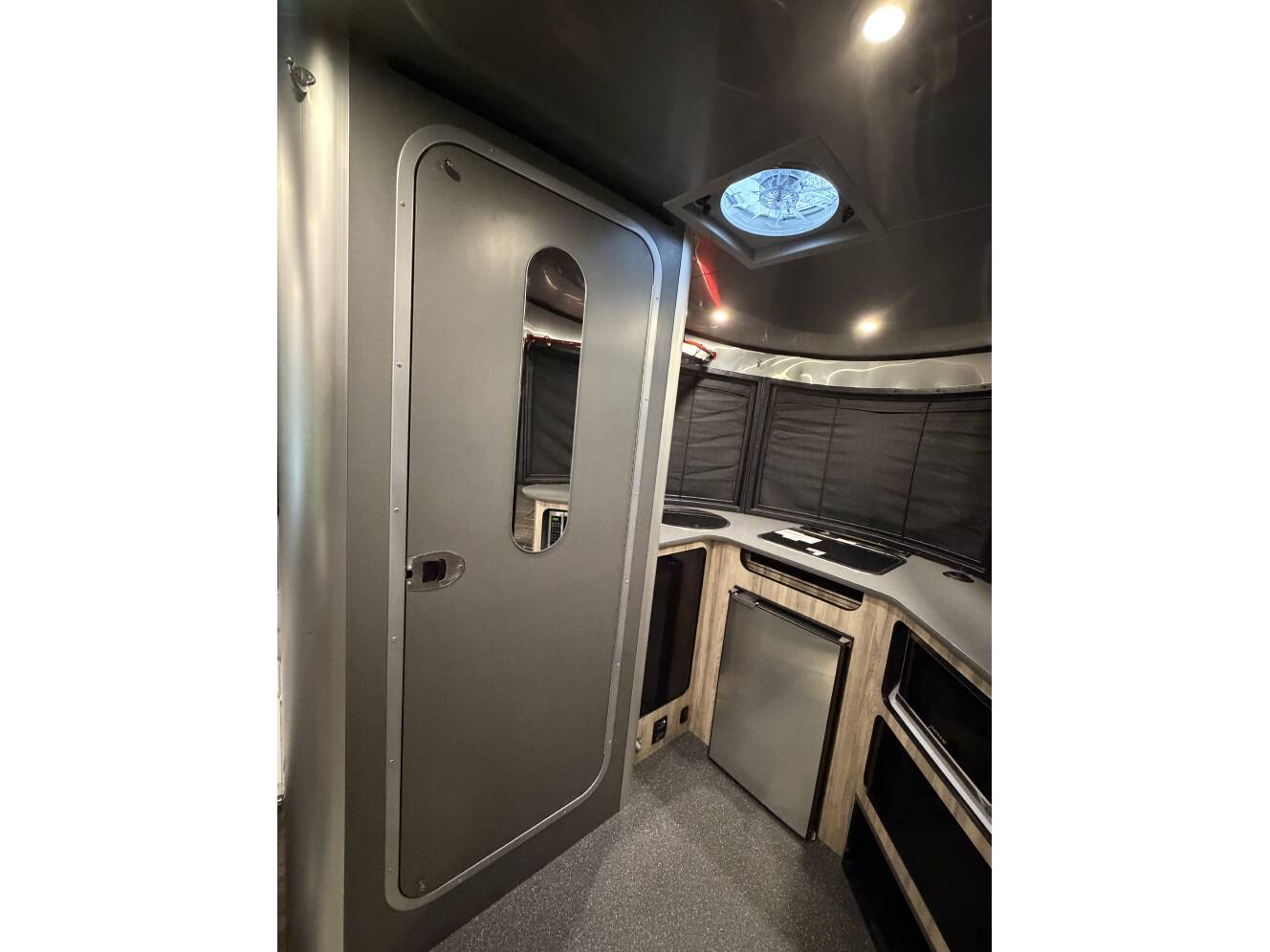 A photo of this 2019 Airstream BASECAMP 16X