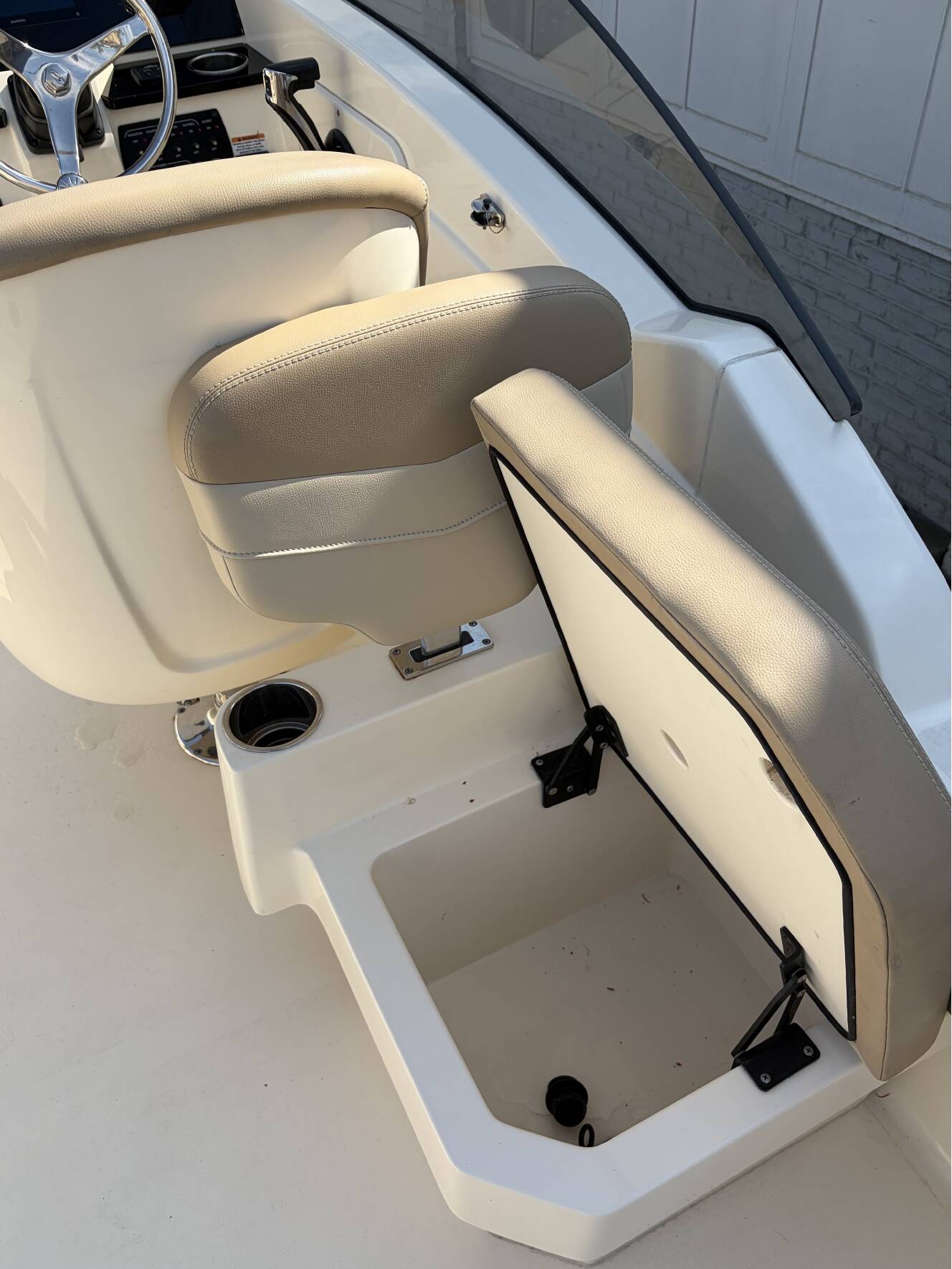 A photo of this 2023 Scout Boat Company 215 DORADO