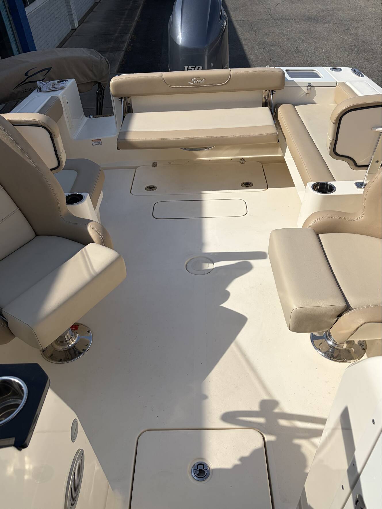 A photo of this 2023 Scout Boat Company 215 DORADO