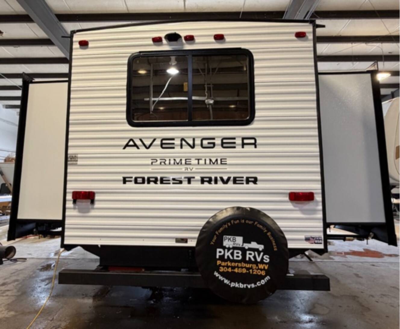A photo of this 2026 Prime Time AVENGER 30PO
