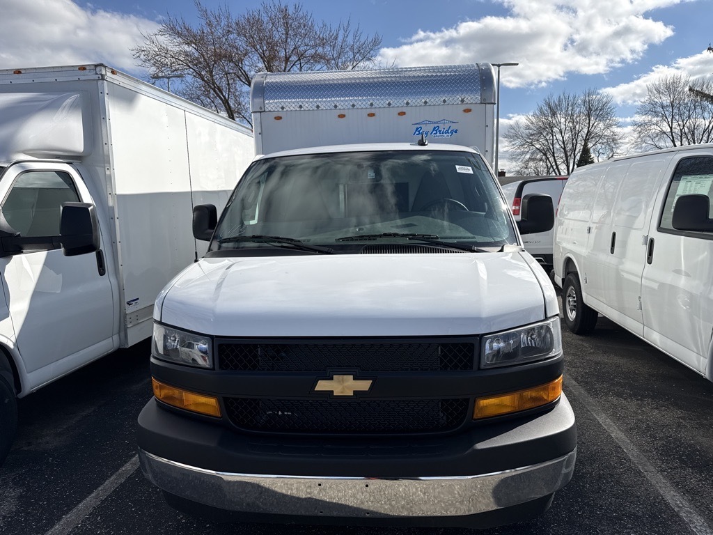 2025 CHEVROLET EXPRESS G3500 in Center Line, MI