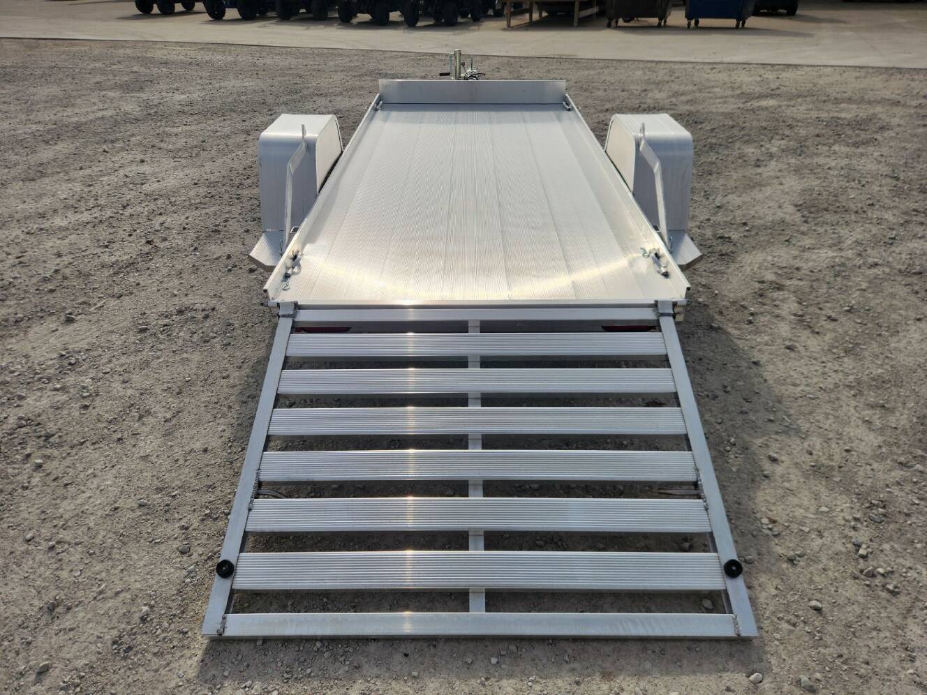 A photo of this 2027 Aluma 5410S