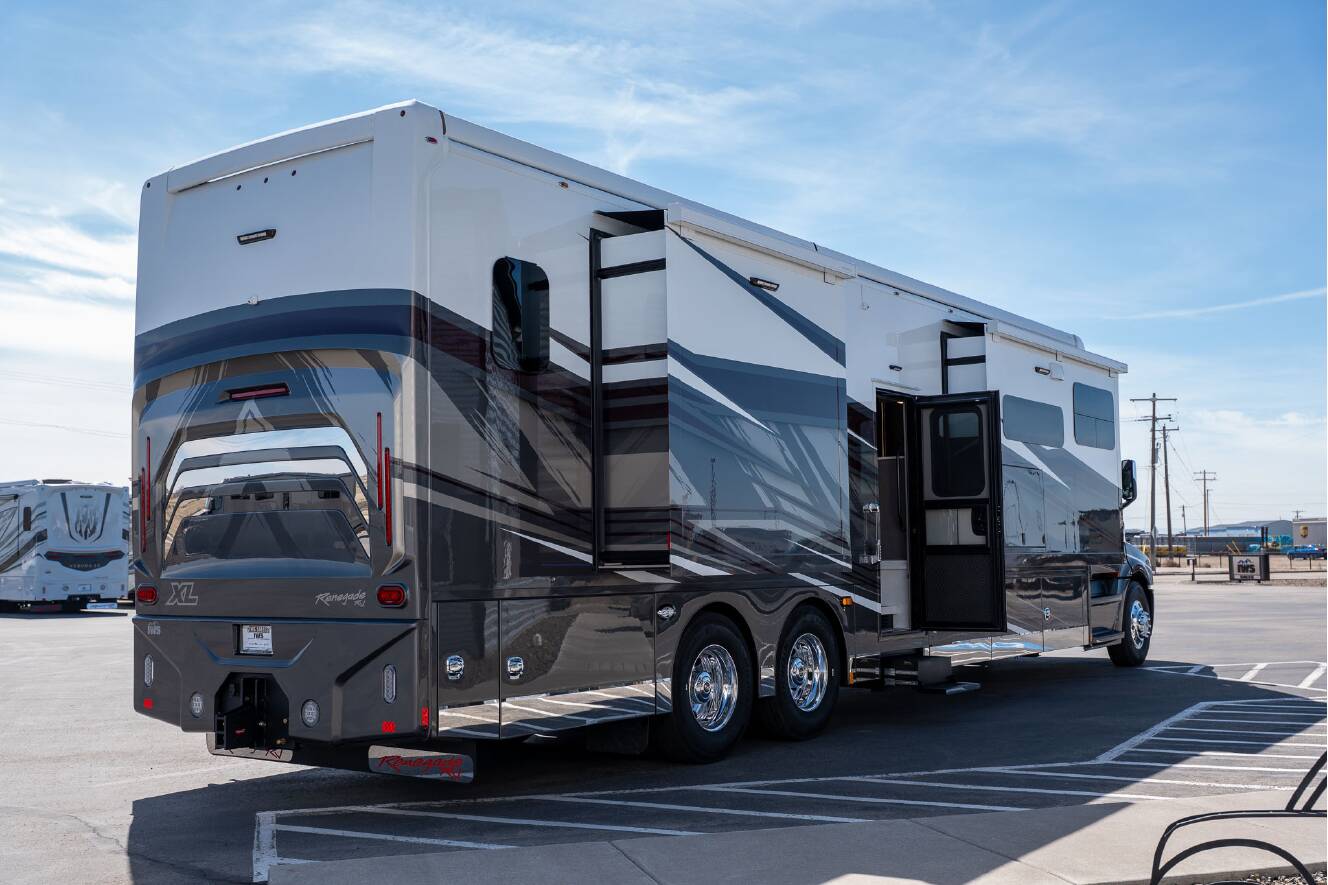 A photo of this 2026 Renegade XL X45DBM