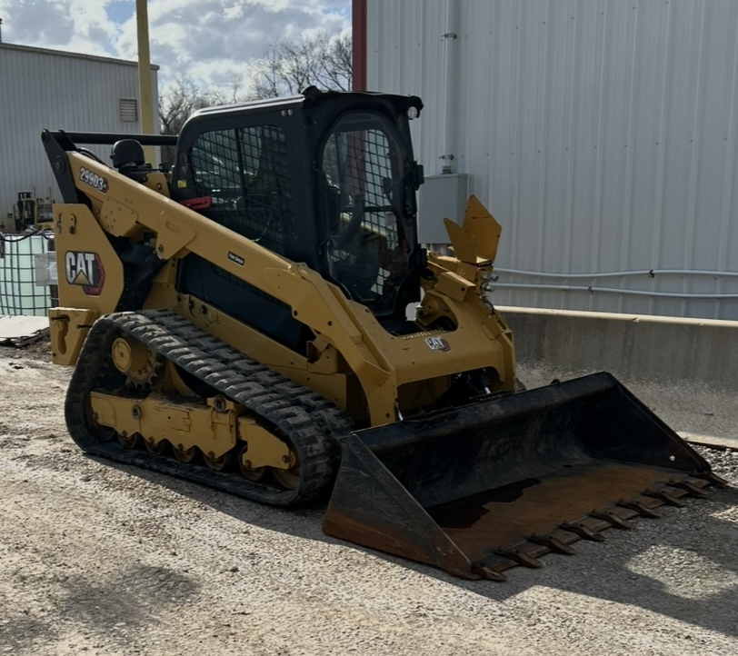 2022 CAT 299D3 XE in House Springs, MO