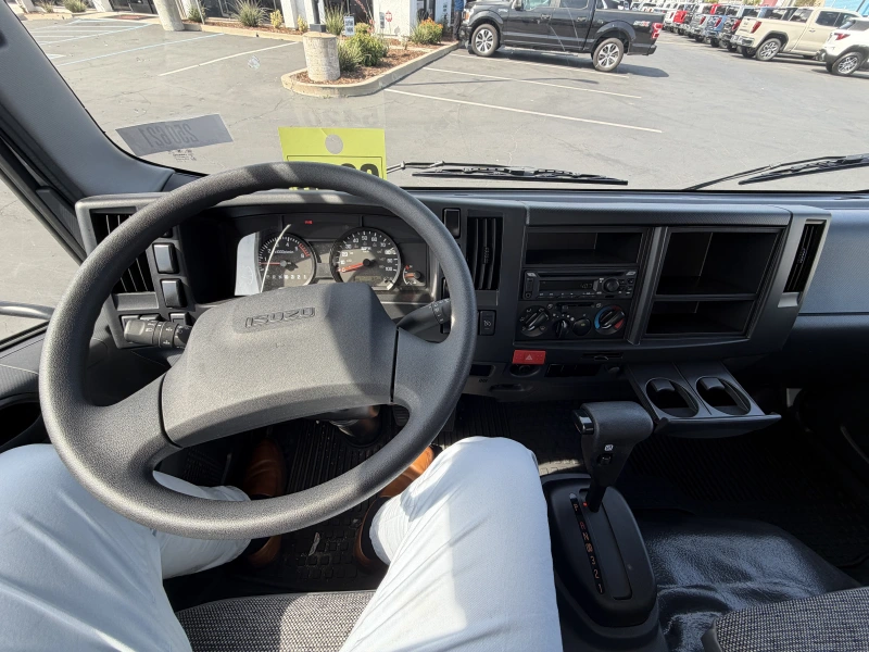 2025 ISUZU NRR GAS
