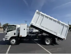 2025 ISUZU NRR GAS