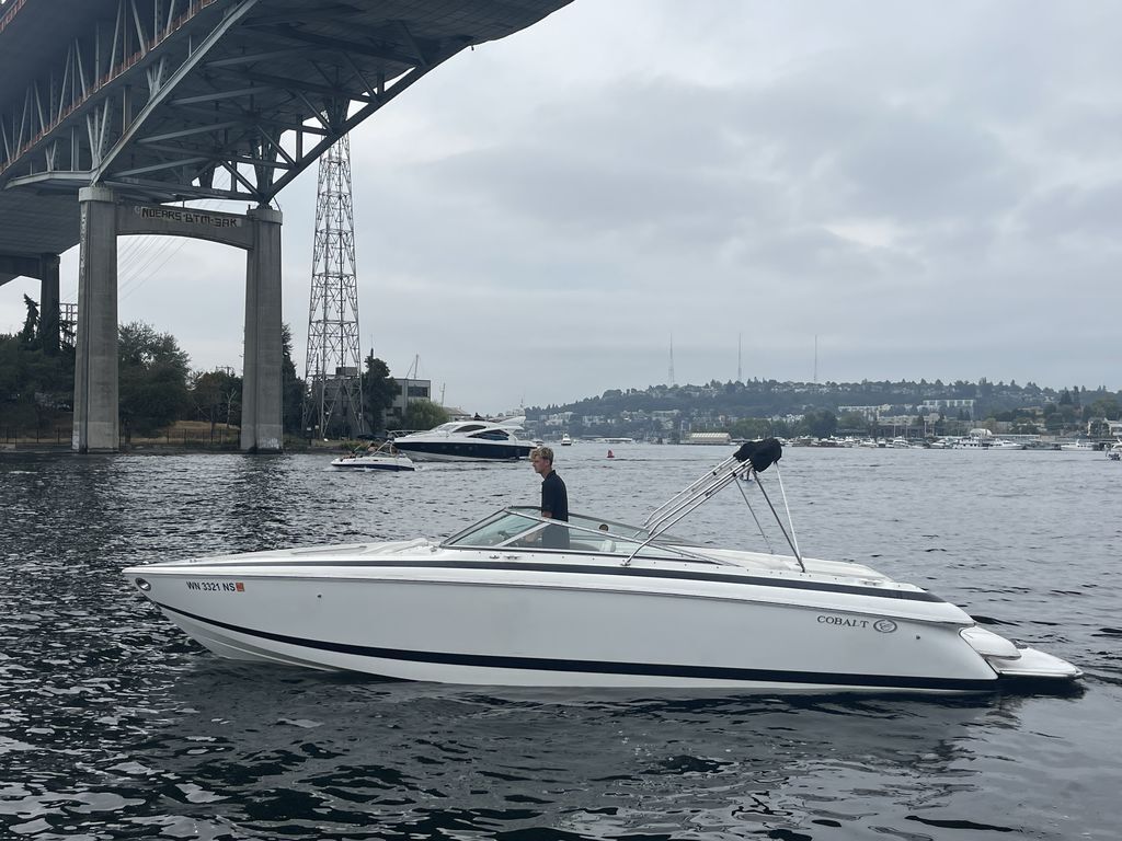 2004 Cobalt Boats 262 in seattle WA