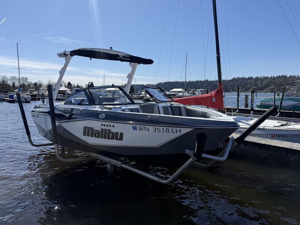 2023 Malibu Boats 22 LSV in bellevue WA