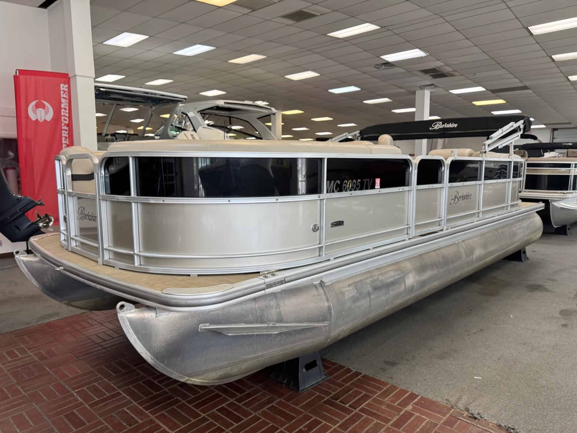 2016 Berkshire 22SR in muskegon MI