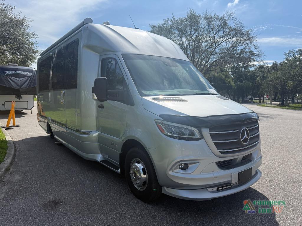 2021 Airstream Atlas Murphy Suite in seffner FL
