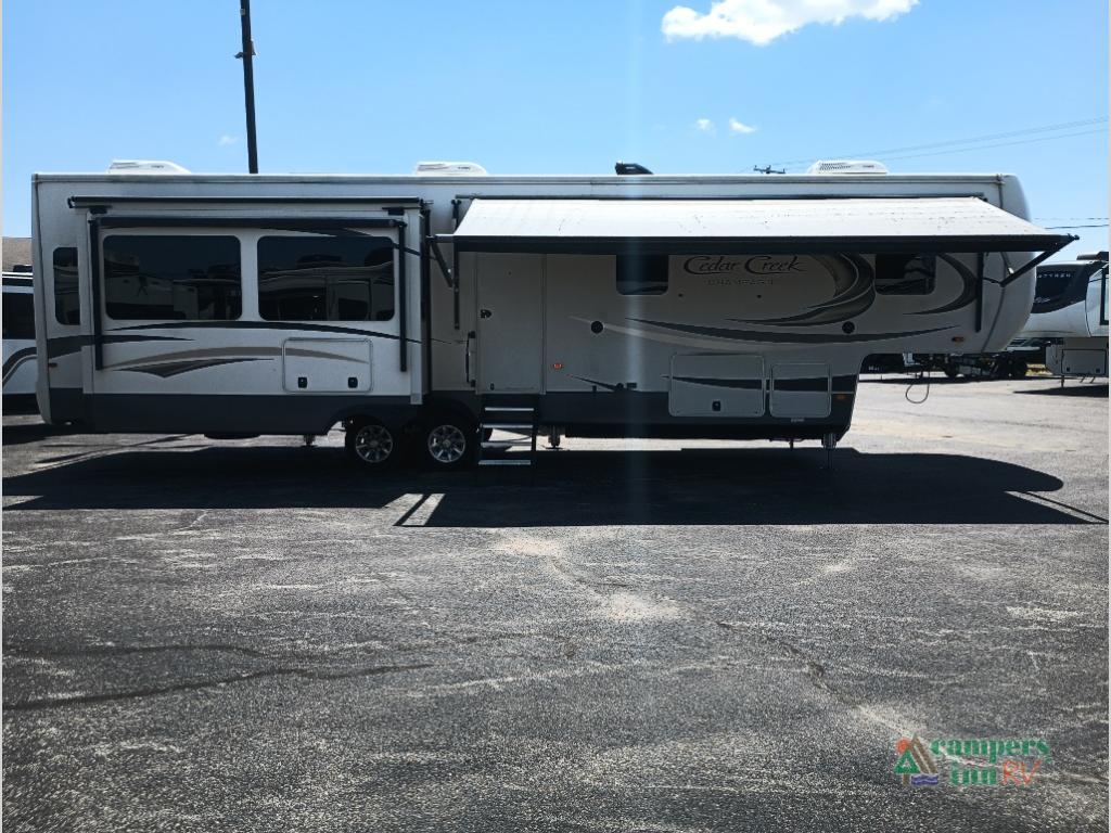 2020 Forest River Rv Cedar Creek 38EL in collinsville IL