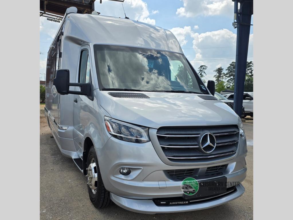 2020 Airstream Atlas TOMMY BAHAMA in willis TX